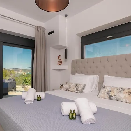 ヴィラ Olive アルガッシ